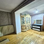 Аренда 2 комнатная Вторичка, м. Эльмляр Академиясы метро, пос. Ясамал, Ясамал район 8