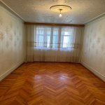 Продажа 4 комнатная Вторичка Гянджа 10