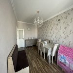 Kirayə (aylıq) 4 otaqlı Köhnə Tikili, Memar Əcəmi metrosu, Binəqədi rayonu 1