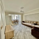 Kirayə (aylıq) 2 otaqlı Köhnə Tikili, İnşaatçılar metrosu, Yasamal rayonu 1