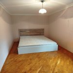 Продажа 2 комнатная Вторичка, м. Эльмляр Академиясы метро, пос. Ясамал, Ясамал район 3