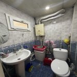 Продажа 2 комнатная Вторичка, İnşaatçılar метро, пос. Ясамал, Ясамал район 9