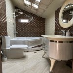 Satılır 6 otaqlı Həyət evi/villa, Badamdar qəs., Səbail rayonu 37