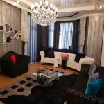 Satılır 12 otaqlı Həyət evi/villa, Badamdar qəs., Səbail rayonu 9