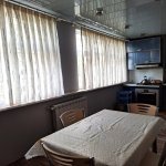 Kirayə (aylıq) 4 otaqlı Yeni Tikili, Xalqlar dostluğu metrosu, Nizami rayonu 7