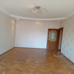 Kirayə (aylıq) 4 otaqlı Köhnə Tikili, Azadlıq metrosu, 8-ci mikrorayon, Binəqədi rayonu 10