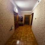 Satılır 4 otaqlı Köhnə Tikili, Memar Əcəmi metrosu, 4-cü mikrorayon, Nəsimi rayonu 20