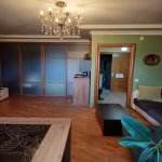 Продажа 3 комнат Вторичка, м. 28 Мая метро, Насими район 4