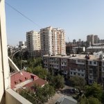 Продажа 3 комнат Вторичка, м. Азадлыг метро, 8-ой микрорайон, Бинагадинский р-н район 2