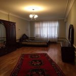 Kirayə (günlük) 4 otaqlı Köhnə Tikili, Sahil metrosu, Səbail rayonu 7