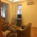 Kirayə (günlük) 3 otaqlı Köhnə Tikili, Sahil metrosu, Səbail rayonu 2