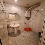 Kirayə (aylıq) 4 otaqlı Köhnə Tikili Xırdalan 17