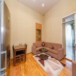 Kirayə (günlük) 3 otaqlı Köhnə Tikili, Sahil metrosu, Fəvvarələr meydanı, Səbail rayonu 3
