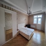 Аренда 3 комнатная Новостройка, İnşaatçılar метро, пос. Ясамал, Ясамал район 4