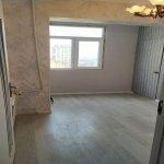 Продажа 2 комнат Вторичка, 9-ый микрорайон, Бинагадинский р-н район 1