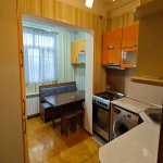 Kirayə (aylıq) 4 otaqlı Köhnə Tikili, Azadlıq metrosu, 8-ci mikrorayon, Binəqədi rayonu 9