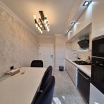 Продажа 3 комнатная Вторичка, 13-й микрорайон район 8