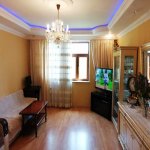 Kirayə (aylıq) 3 otaqlı Köhnə Tikili, Qara Qarayev metrosu, 8-ci kilometr, Nizami rayonu 2