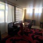 Satılır 6 otaqlı Köhnə Tikili Oğuz 8