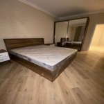 Kirayə (aylıq) 3 otaqlı Yeni Tikili, İnşaatçılar metrosu, Yasamal rayonu 8