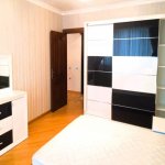 Kirayə (aylıq) 3 otaqlı Köhnə Tikili, 28 May metrosu, Hökümət evi, Səbail rayonu 5
