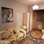 Kirayə (aylıq) 3 otaqlı Köhnə Tikili, Azadlıq metrosu, 8-ci mikrorayon, Binəqədi rayonu 8