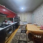 Продажа 3 комнатная Вторичка, 18-й микрорайон район 4