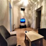 Kirayə (aylıq) 2 otaqlı Həyət evi/villa, Bayıl qəs., Səbail rayonu 2