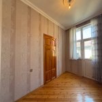 Kirayə (aylıq) 3 otaqlı Köhnə Tikili, Neftçilər metrosu, Bakıxanov qəs., Sabunçu rayonu 3