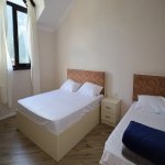 Kirayə (günlük) 6 otaqlı Həyət evi/villa Qax 24