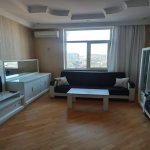 Kirayə (aylıq) 1 otaqlı Yeni Tikili, Azadlıq metrosu, 7-ci mikrorayon, Binəqədi rayonu 2