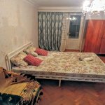 Посуточно 1 комнатная Вторичка, м. Сахил метро, Сябаиль район 5