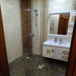 Kirayə (aylıq) 3 otaqlı Köhnə Tikili, Nəsimi metrosu, 9-cu mikrorayon, Zərifə Əliyeva adına park, Binəqədi rayonu 9