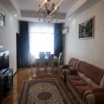 Kirayə (aylıq) 3 otaqlı Yeni Tikili, Elmlər akademiyası metrosu, Badamdar qəs., Səbail rayonu 1