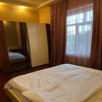 Kirayə (aylıq) 8 otaqlı Bağ evi, Badamdar qəs., Səbail rayonu 13