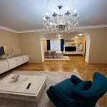 Satılır 4 otaqlı Köhnə Tikili, Nəriman Nərimanov metrosu, Montin qəs., Nərimanov rayonu 2