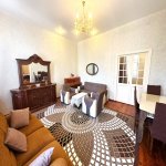 Kirayə (aylıq) 3 otaqlı Köhnə Tikili, İçərişəhər metrosu, Səbail rayonu 1