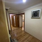 Kirayə (aylıq) 4 otaqlı Köhnə Tikili, Memar Əcəmi metrosu, 5-ci mikrorayon, Nəsimi rayonu 5