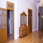 Kirayə (günlük) 8 otaqlı Həyət evi/villa, Elmlər akademiyası metrosu, Badamdar qəs., Səbail rayonu 21
