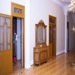 Kirayə (günlük) 8 otaqlı Həyət evi/villa, Elmlər akademiyası metrosu, Badamdar qəs., Səbail rayonu 21