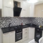 Kirayə (aylıq) 3 otaqlı Yeni Tikili Xırdalan 18