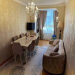 Satılır 3 otaqlı Köhnə Tikili, Neftçilər metrosu, 8-ci kilometr, Nizami rayonu 1