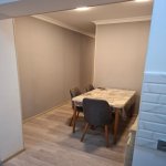 Продажа 2 комнат Вторичка, İnşaatçılar метро, пос. Йени Ясамал, Ясамал район 2