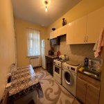 Продажа 3 комнатная Вторичка, 13-й микрорайон район 8