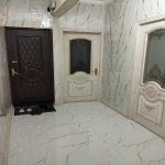 Kirayə (aylıq) 3 otaqlı Köhnə Tikili, Azadlıq metrosu, 8-ci mikrorayon, Binəqədi rayonu 16