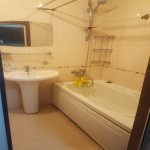 Kirayə (aylıq) 3 otaqlı Köhnə Tikili, Gənclik metrosu, Nəsimi rayonu 16