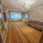 Kirayə (aylıq) 3 otaqlı Köhnə Tikili, Əhmədli metrosu, Əhmədli, Xətai rayonu 2