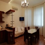 Kirayə (aylıq) 6 otaqlı Həyət evi/villa, Gənclik metrosu, Nərimanov rayonu 10