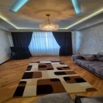 Kirayə (aylıq) 1 otaqlı Yeni Tikili, İnşaatçılar metrosu, Yasamal rayonu 3