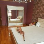 Kirayə (aylıq) 2 otaqlı Həyət evi/villa, İnşaatçılar metrosu, Yeni Yasamal qəs., Yasamal rayonu 8